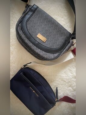 2 bags (Brand: JONES NEWYORK)+ (TOMMY HILFIGER) both = $45 . Navy  alone = $30